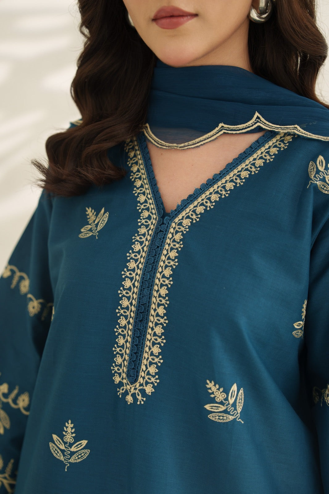 Victoria embroidery 3 pc Dress