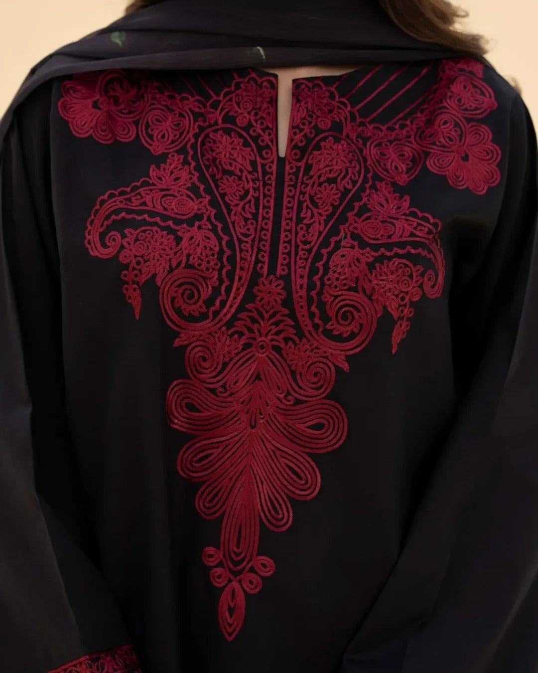 MAHI-NOOR EMBROIDERY 3pc