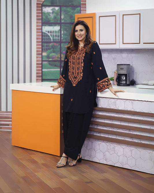 Golden amber 2 peice embroided article