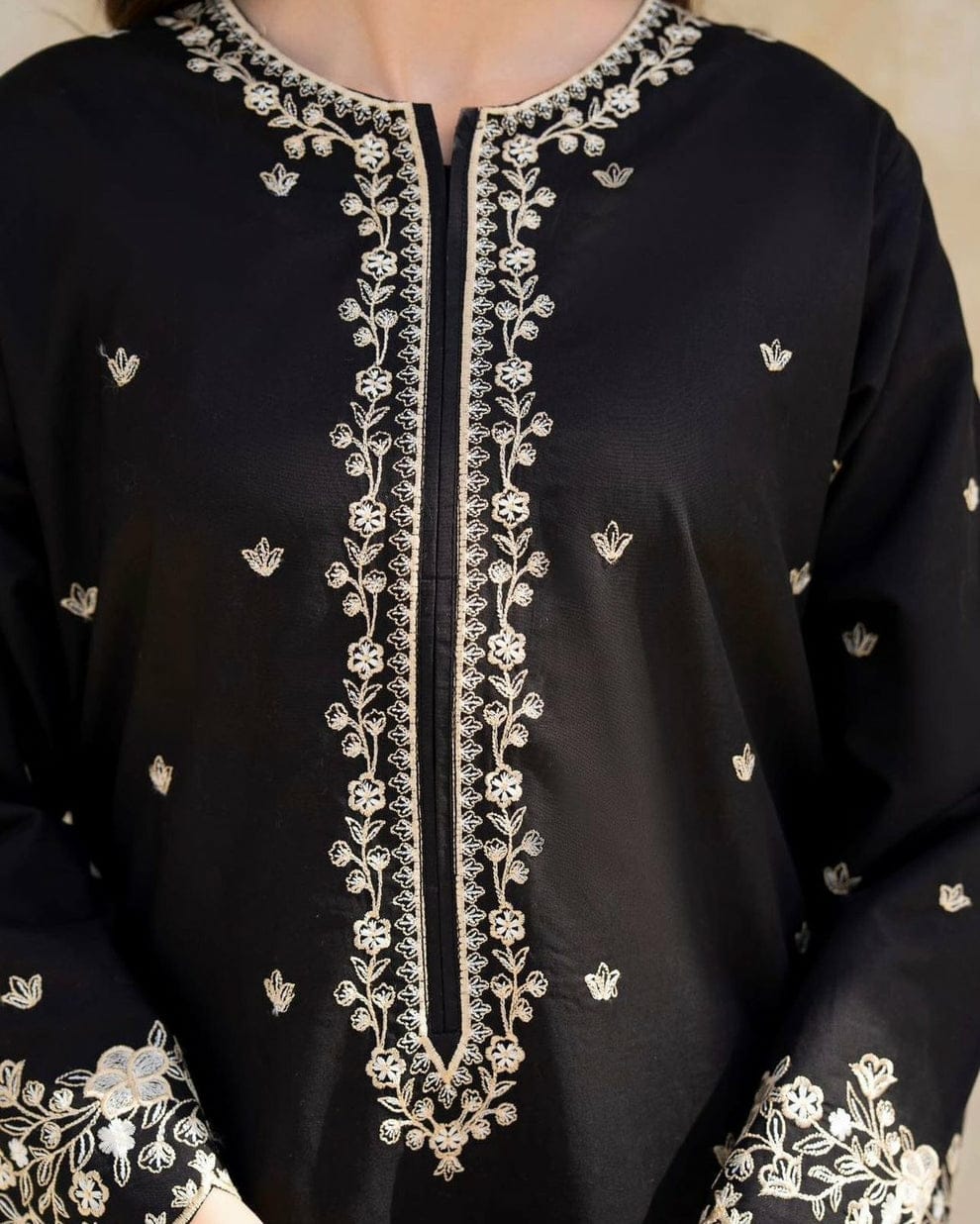 Tehzeeb Embroidery 2pc
