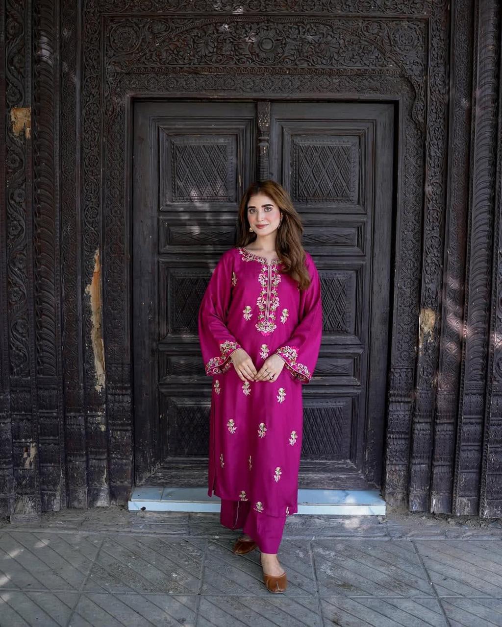 Dhanak embroided 2 peice