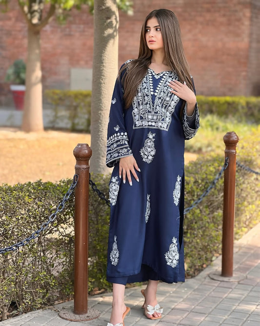 Dazzle embroided 2 peice