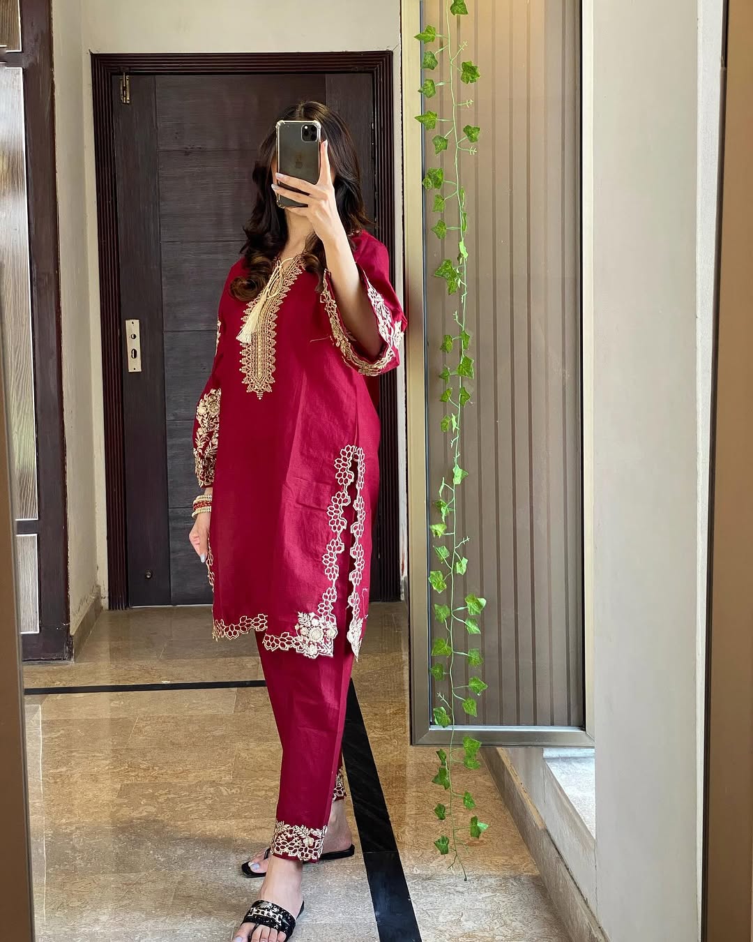 LaL jahan 2 peice