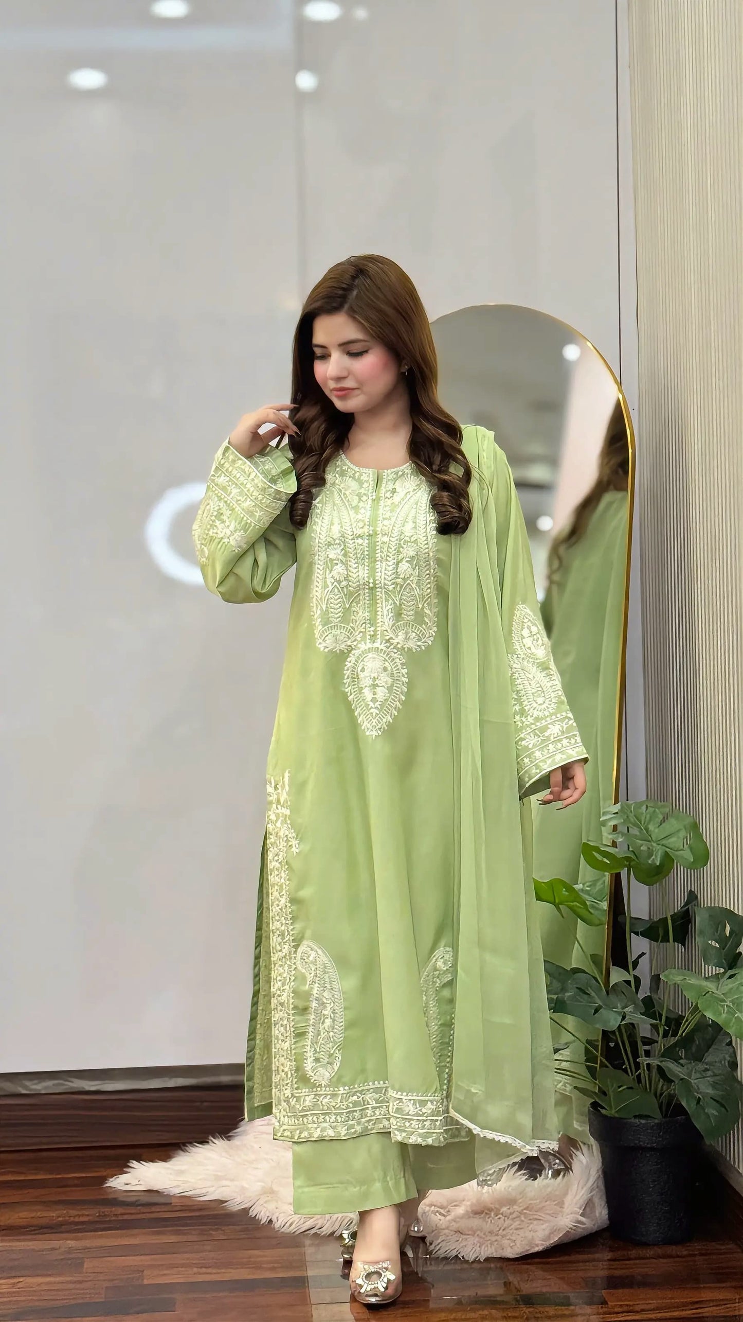 PISTA SAPPHIRE EMBROIDERED 3PC*