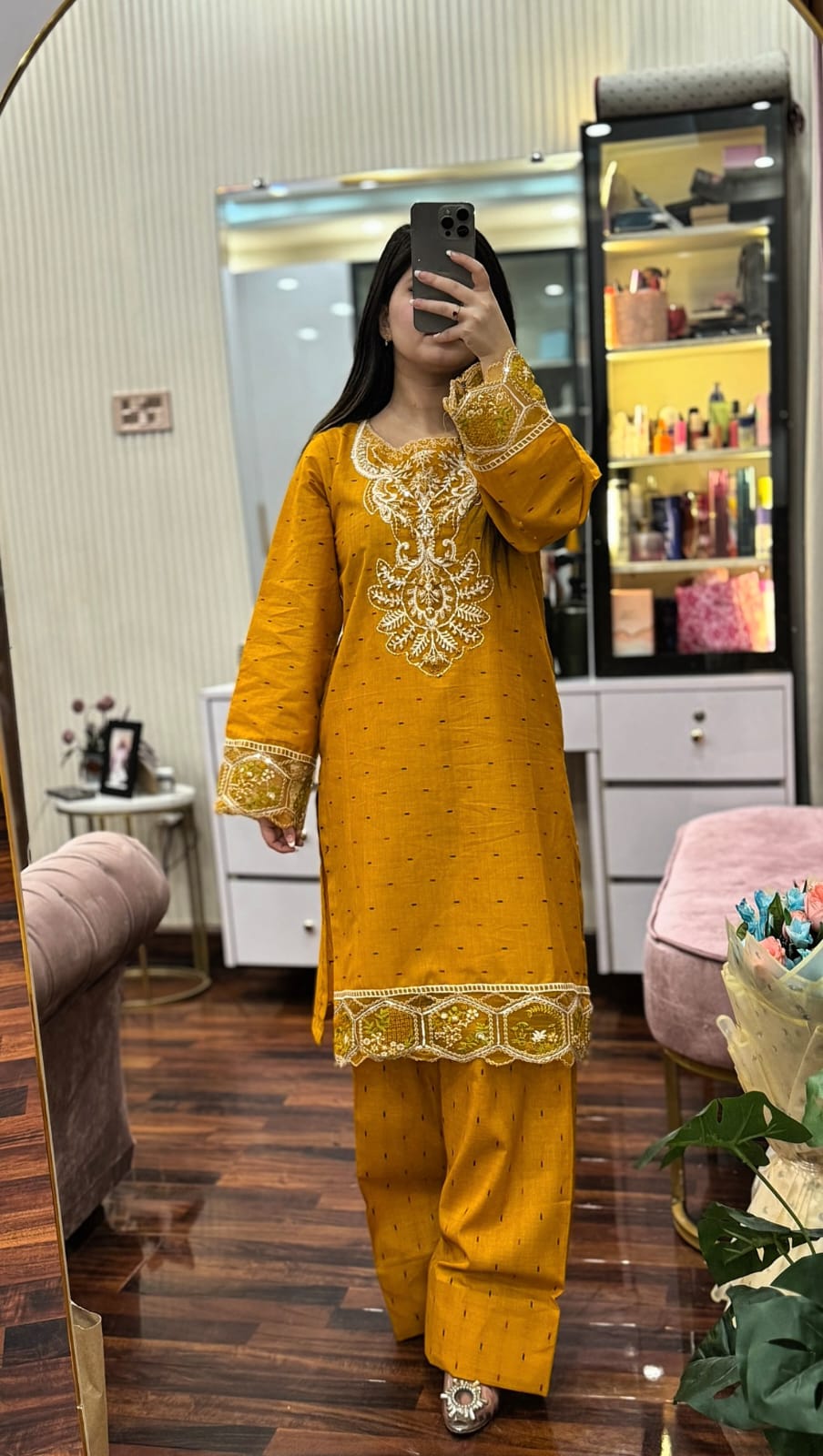*MUQADDAS EMBROIDERED 2PC (FARSHI)*