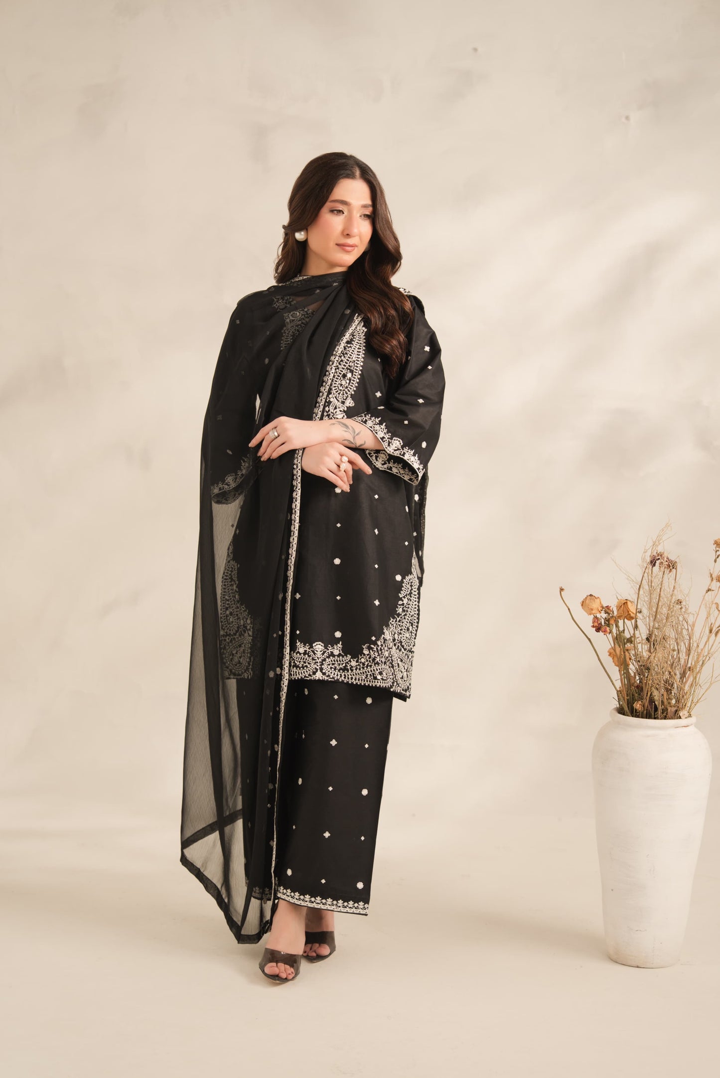 Fariq Embroided 3pc