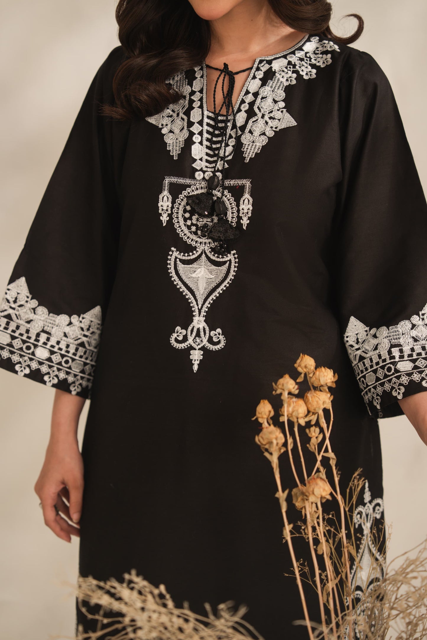 AIZA embroidery 2pc