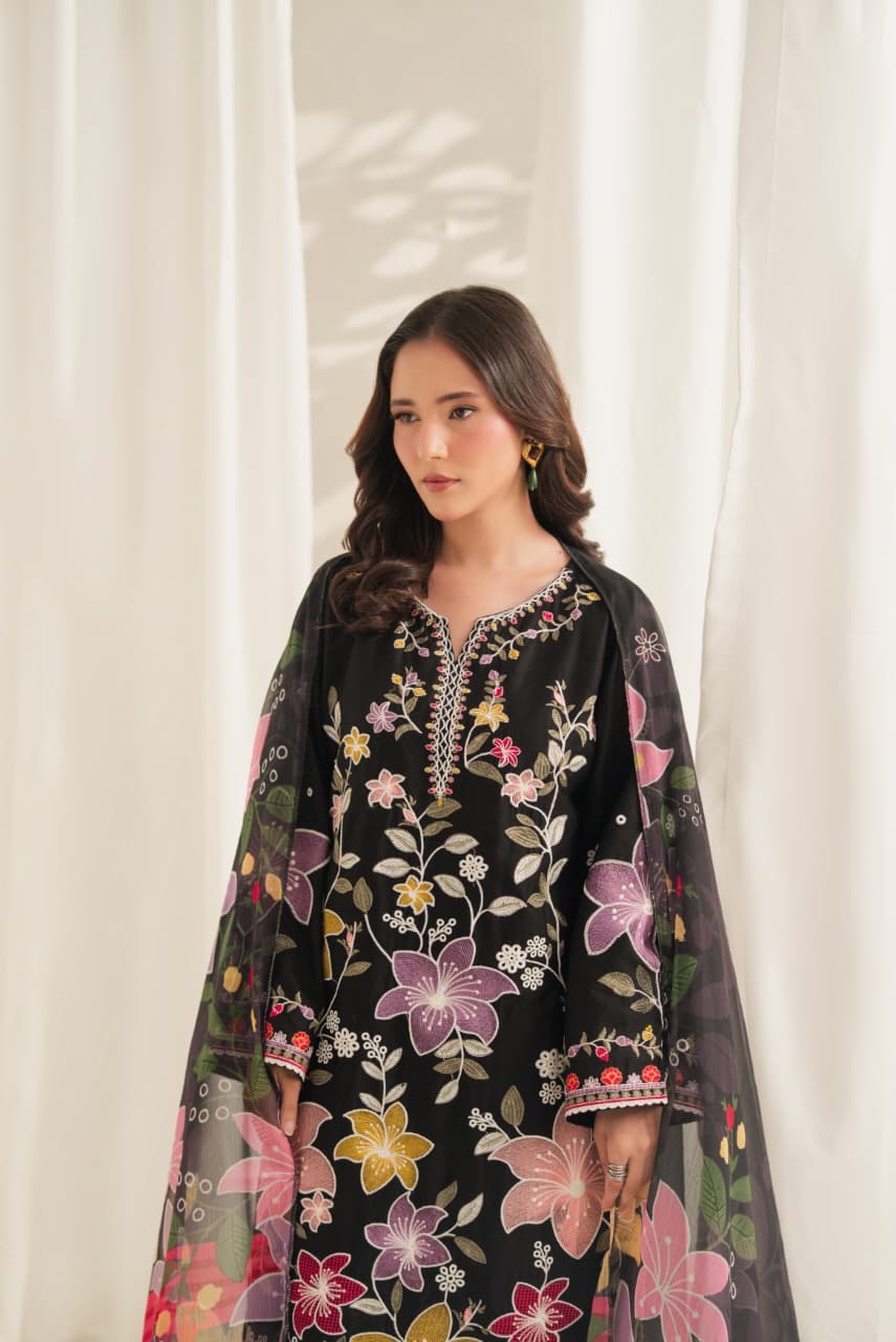 Ishq Embroided 3pc dress