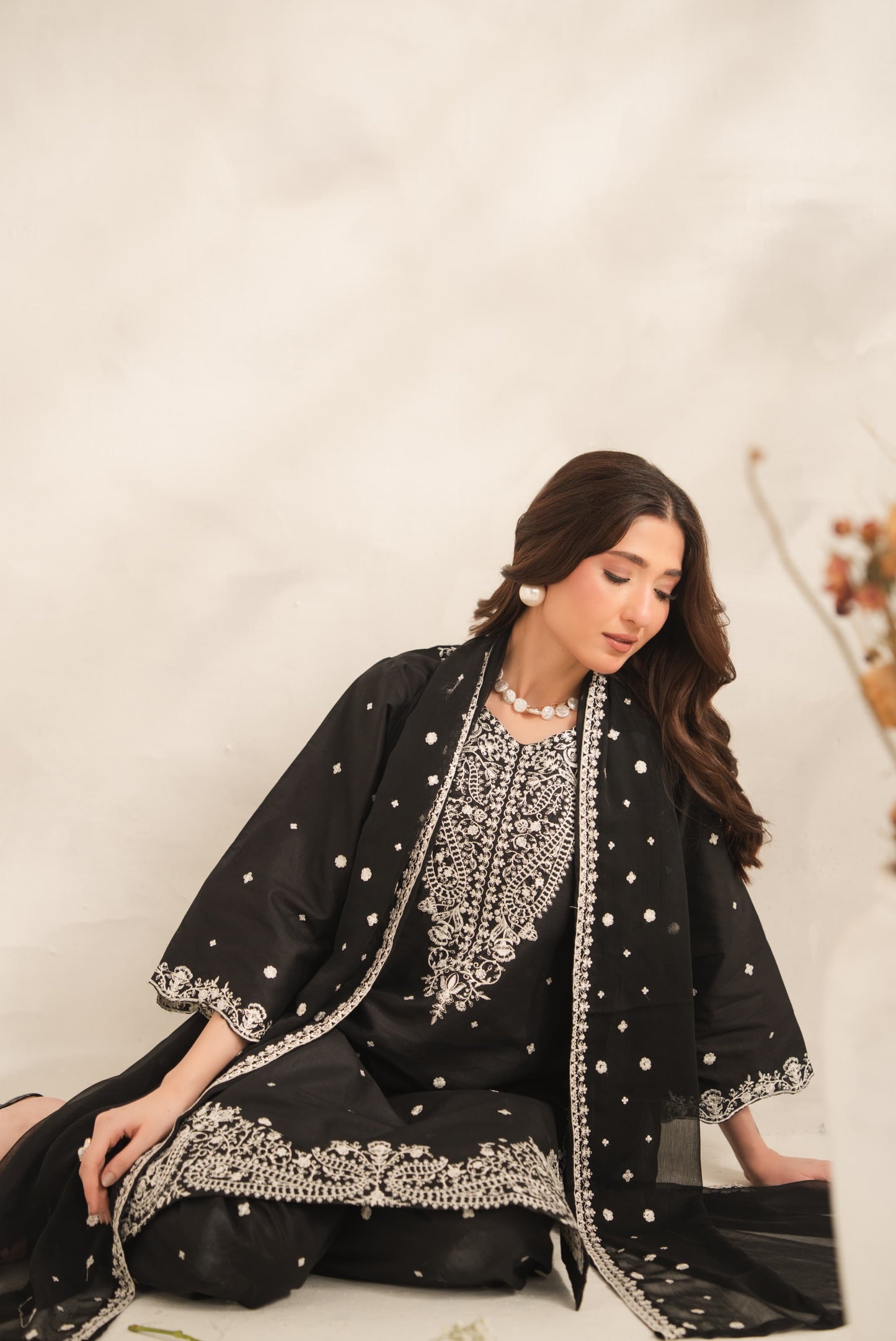 Fariq Embroided 3pc