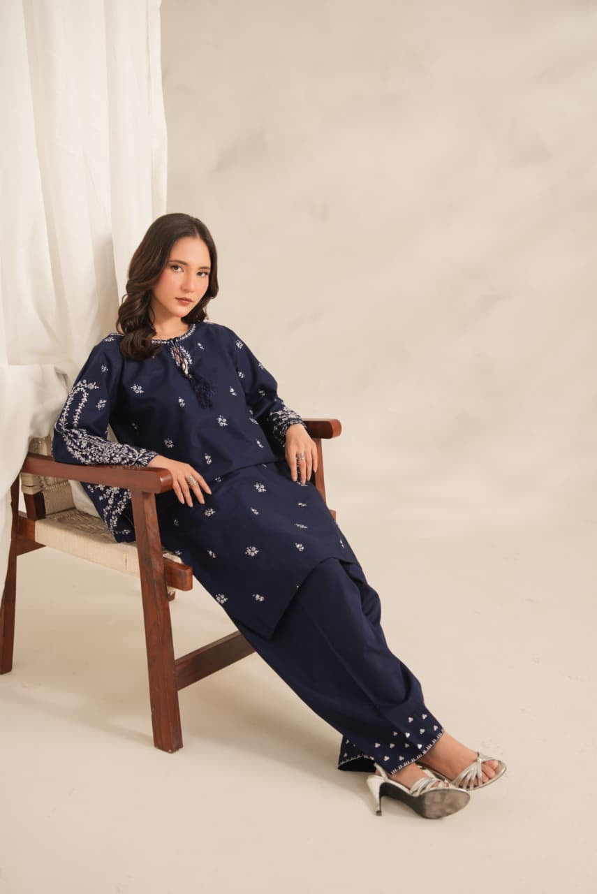 Urwa Embroidery 2pc dress