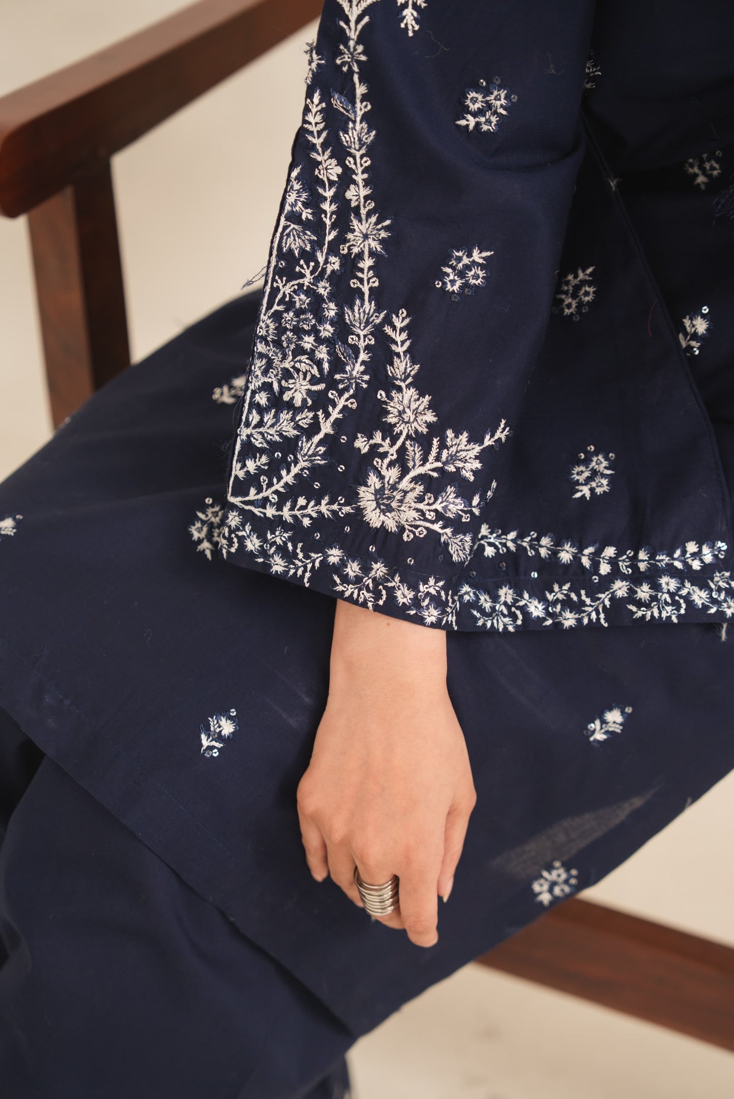 Urwa Embroidery 2pc dress