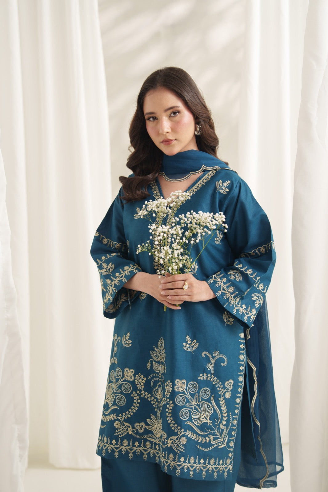 Victoria embroidery 3 pc Dress