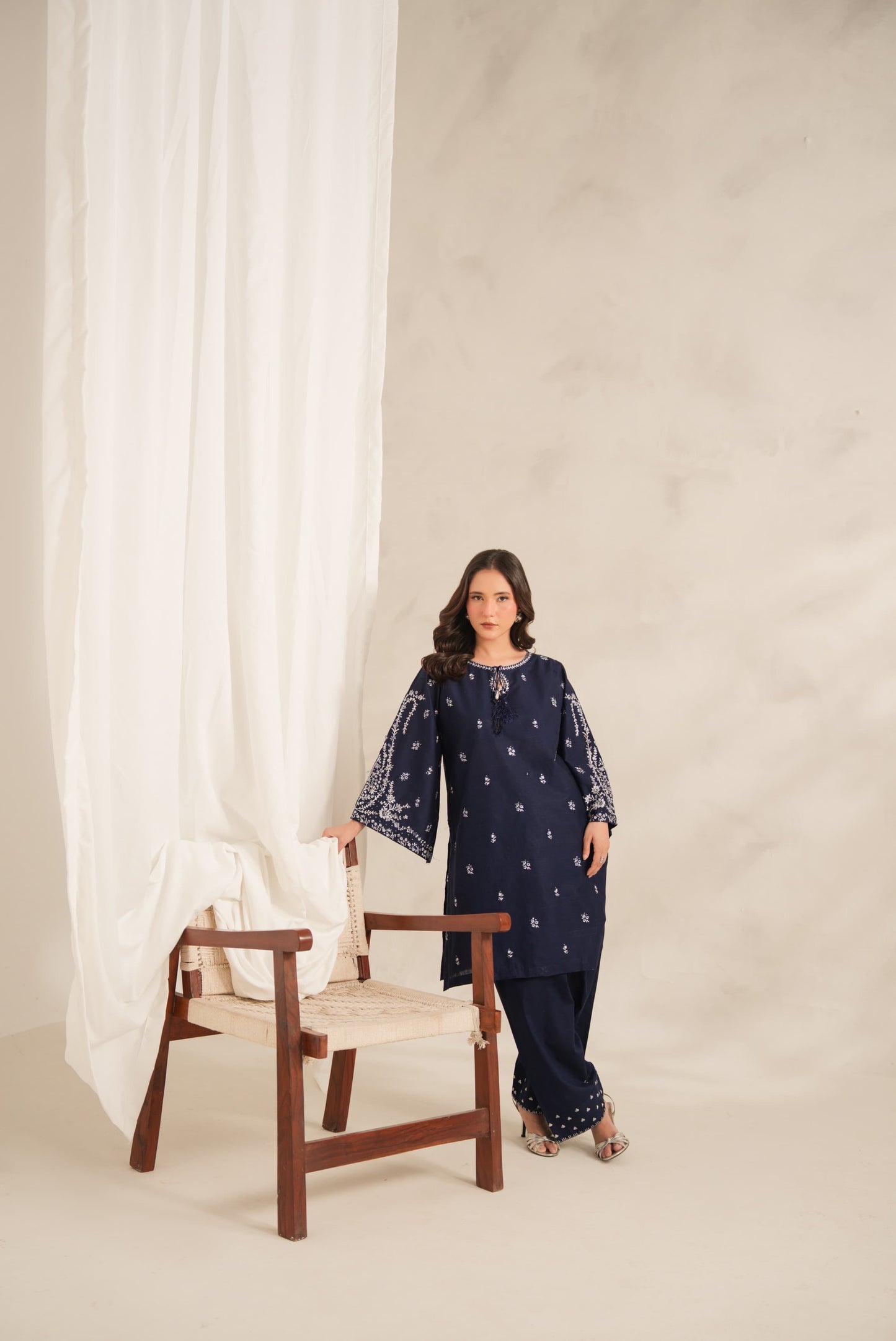 Urwa Embroidery 2pc dress