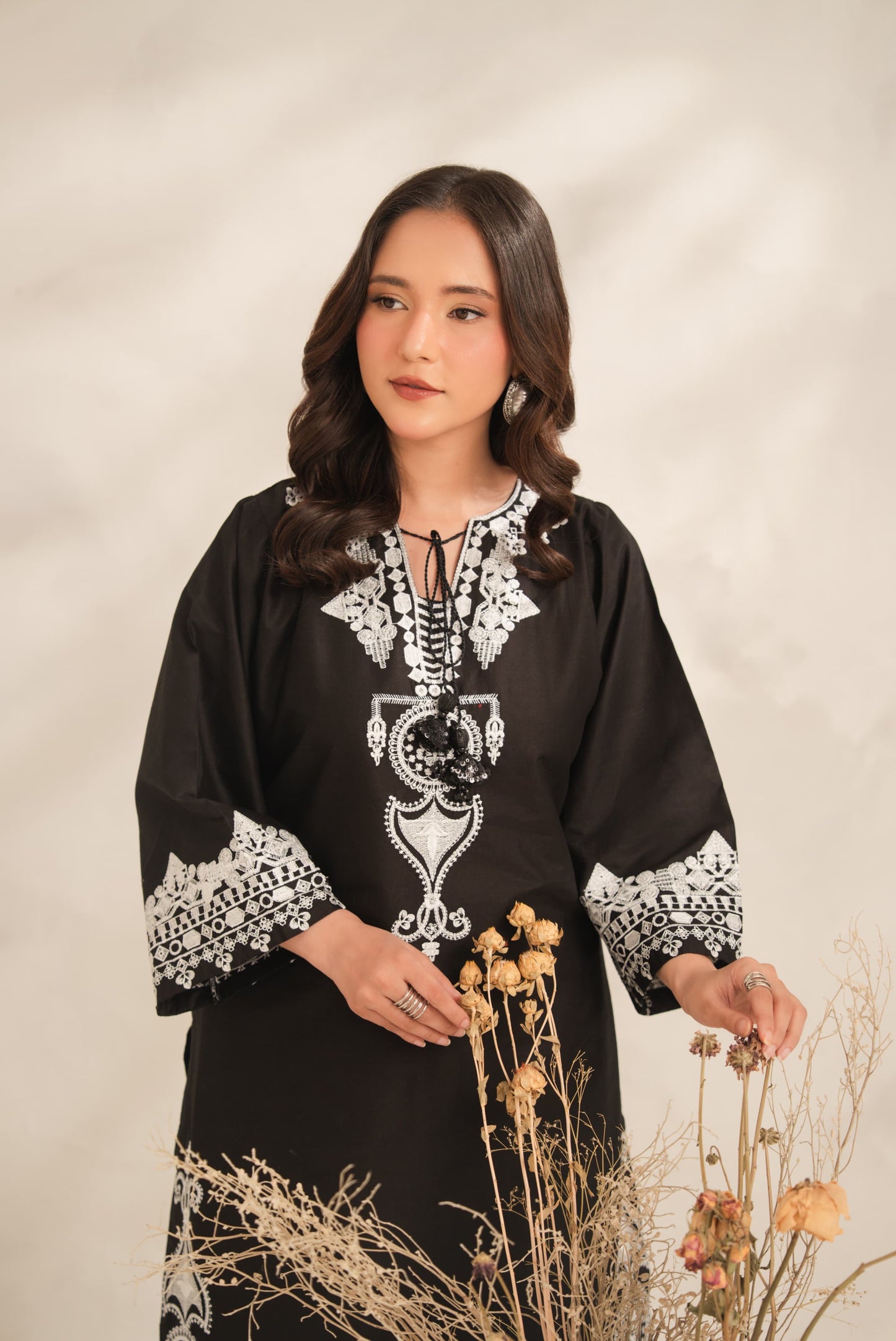 AIZA embroidery 2pc