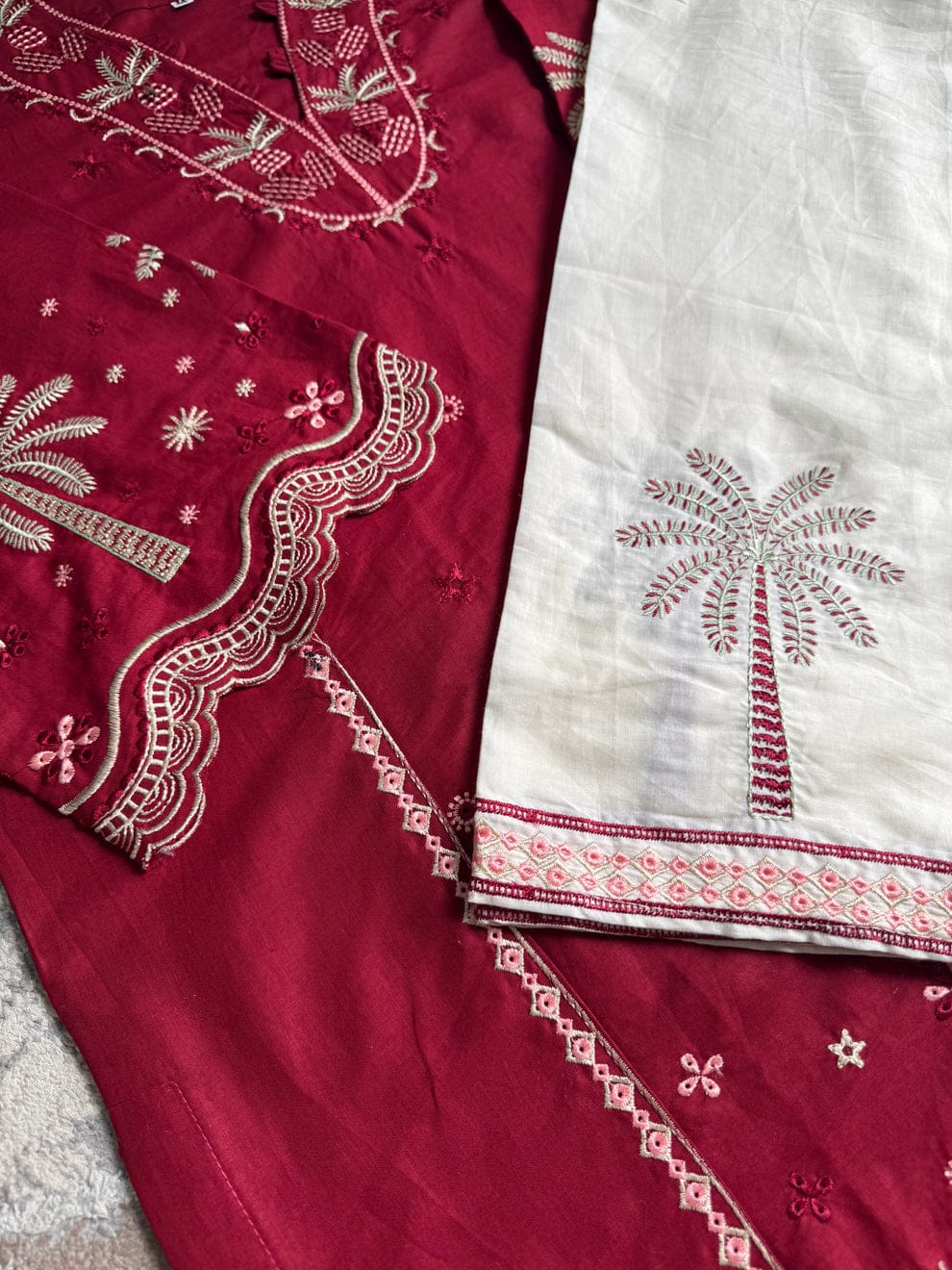 Saba Embroided farshi 2pc