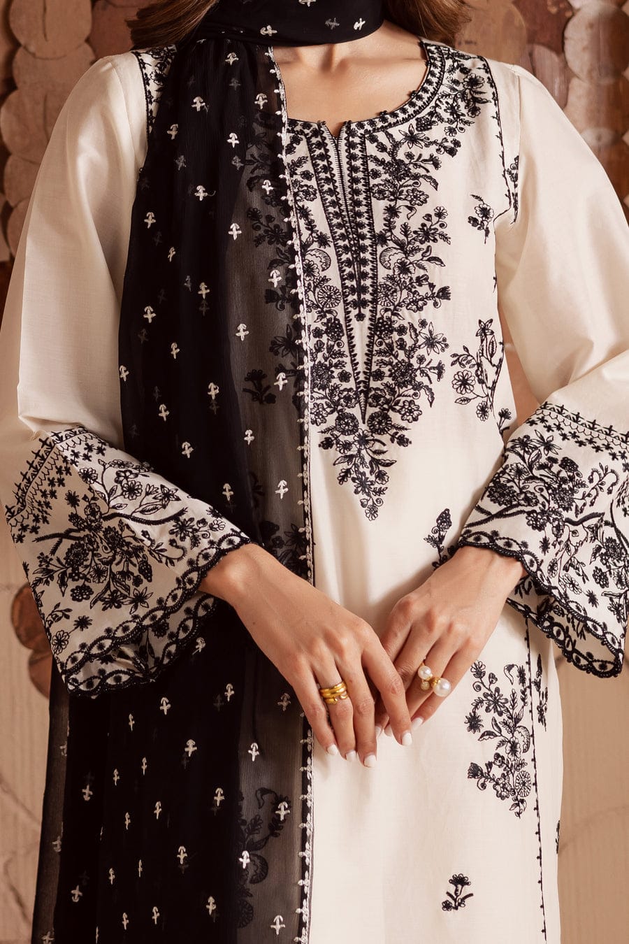 White petal embroided 3 peice dress