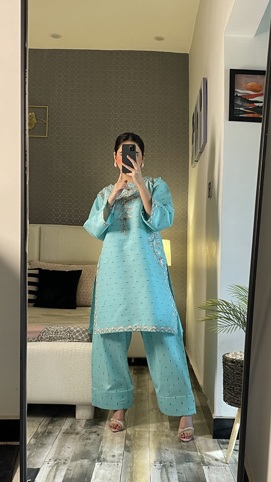 LAYLA EMBROIDERED 2PC (FARSHI)*