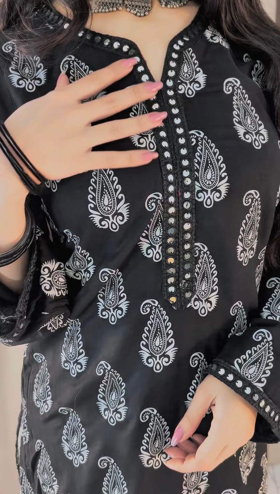 MAHR0 farshi shalwar suit