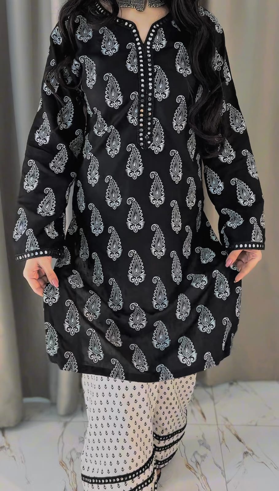 MAHR0 farshi shalwar suit