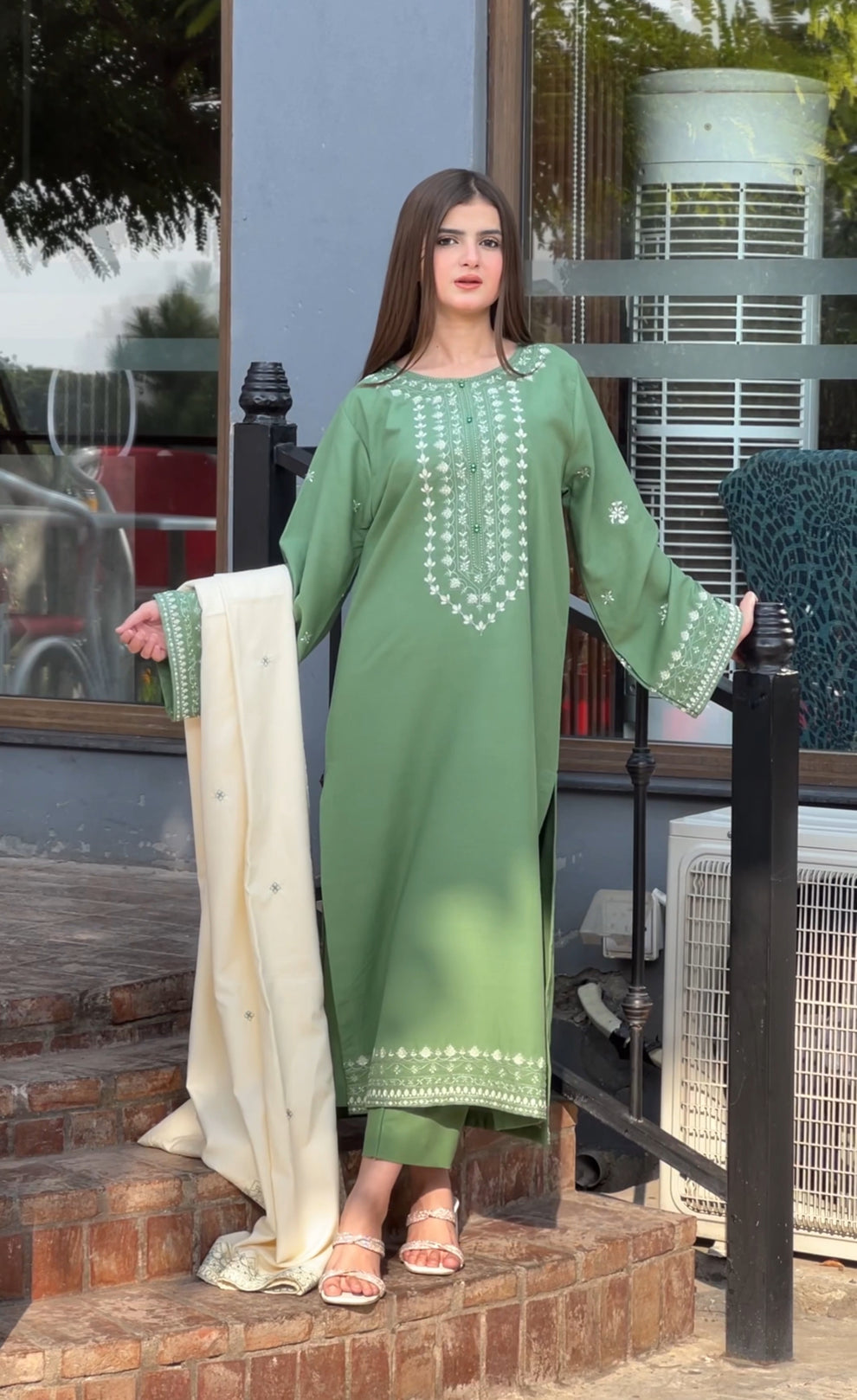 Zarnab 3 peice dress