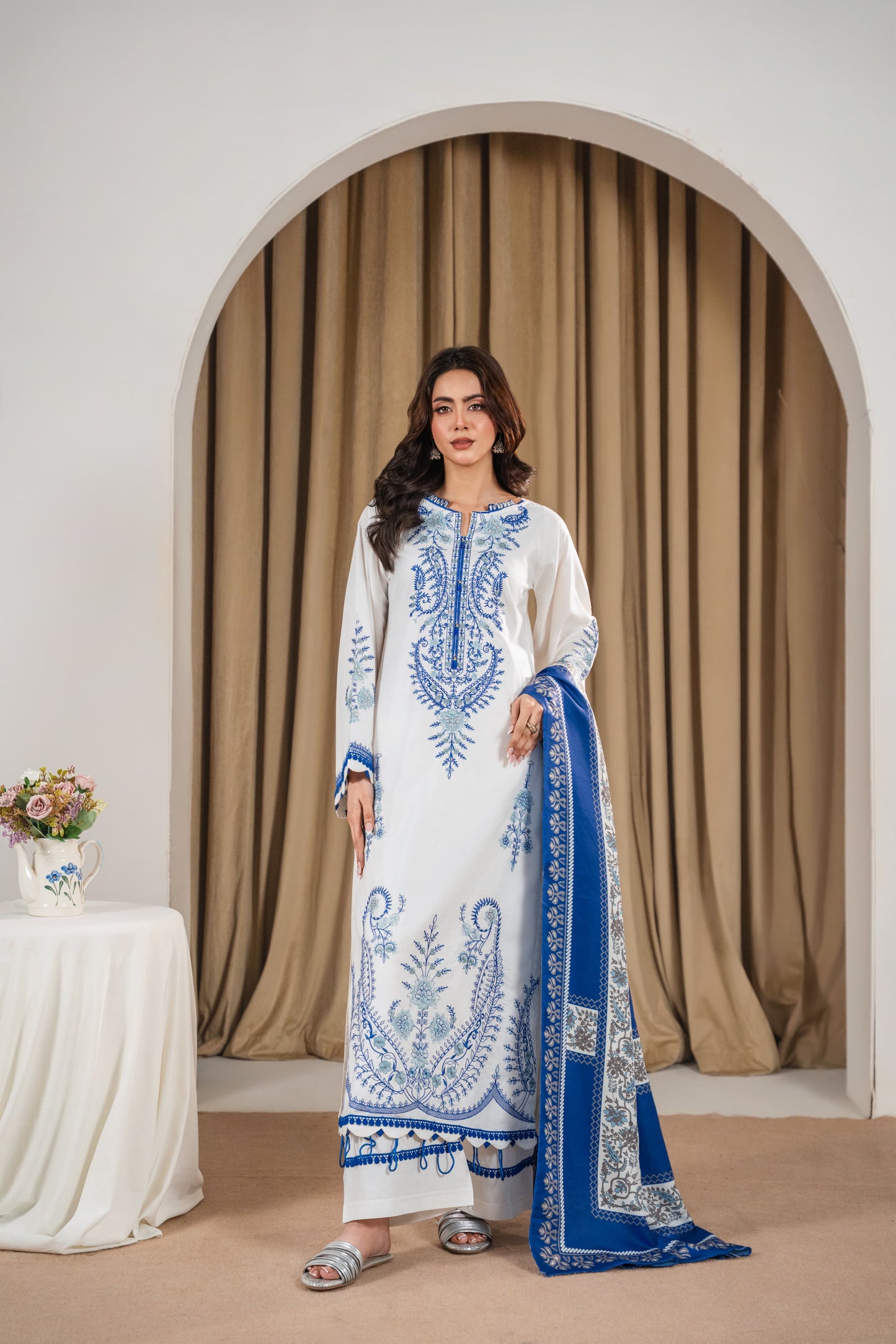 FANA EMBROIDERED 3PC (SHAWL)*