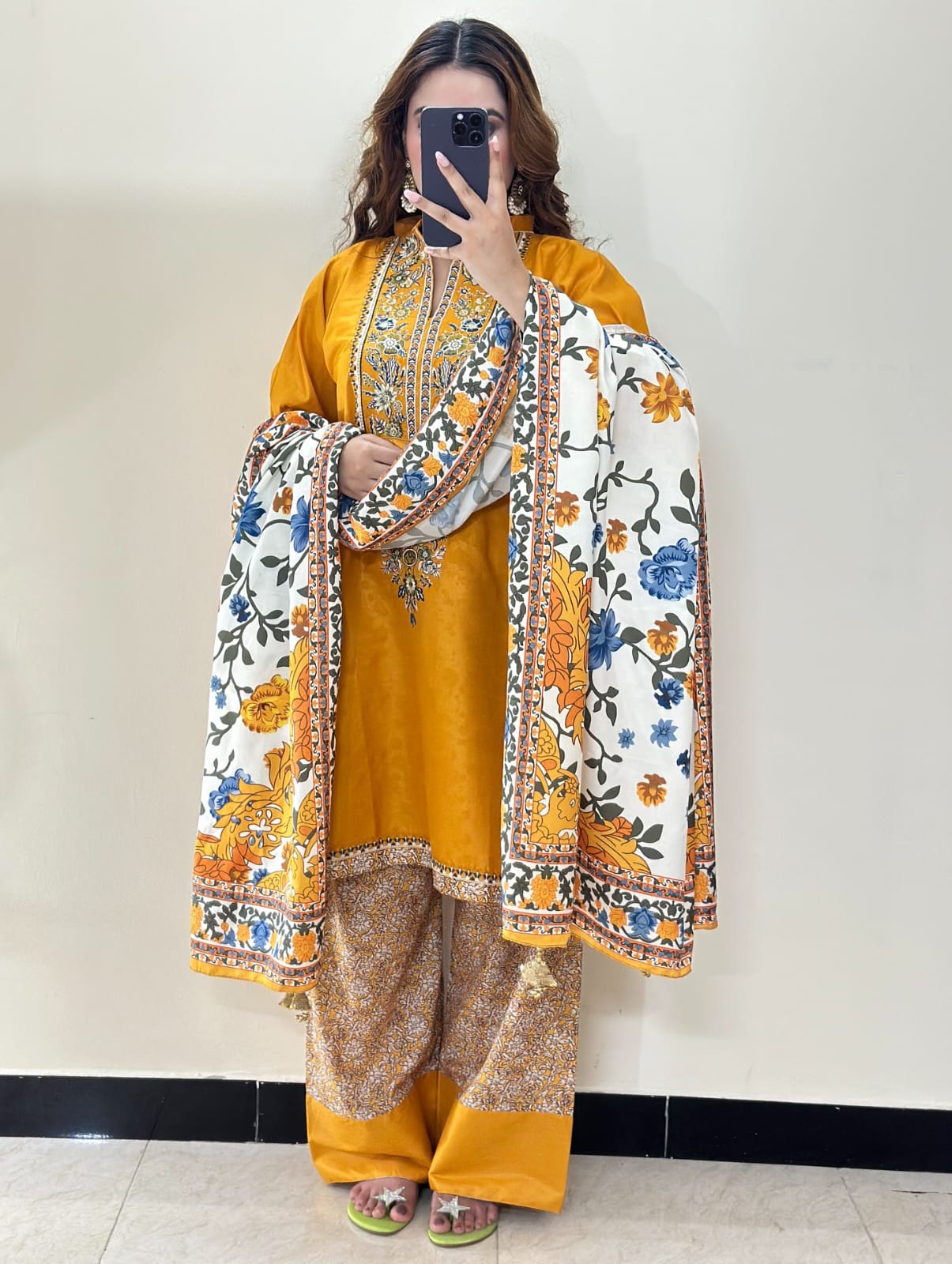 Hazel embroided 3 peice