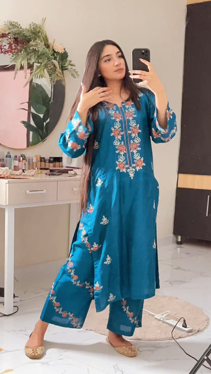 Zoya embroided 2 peice dress