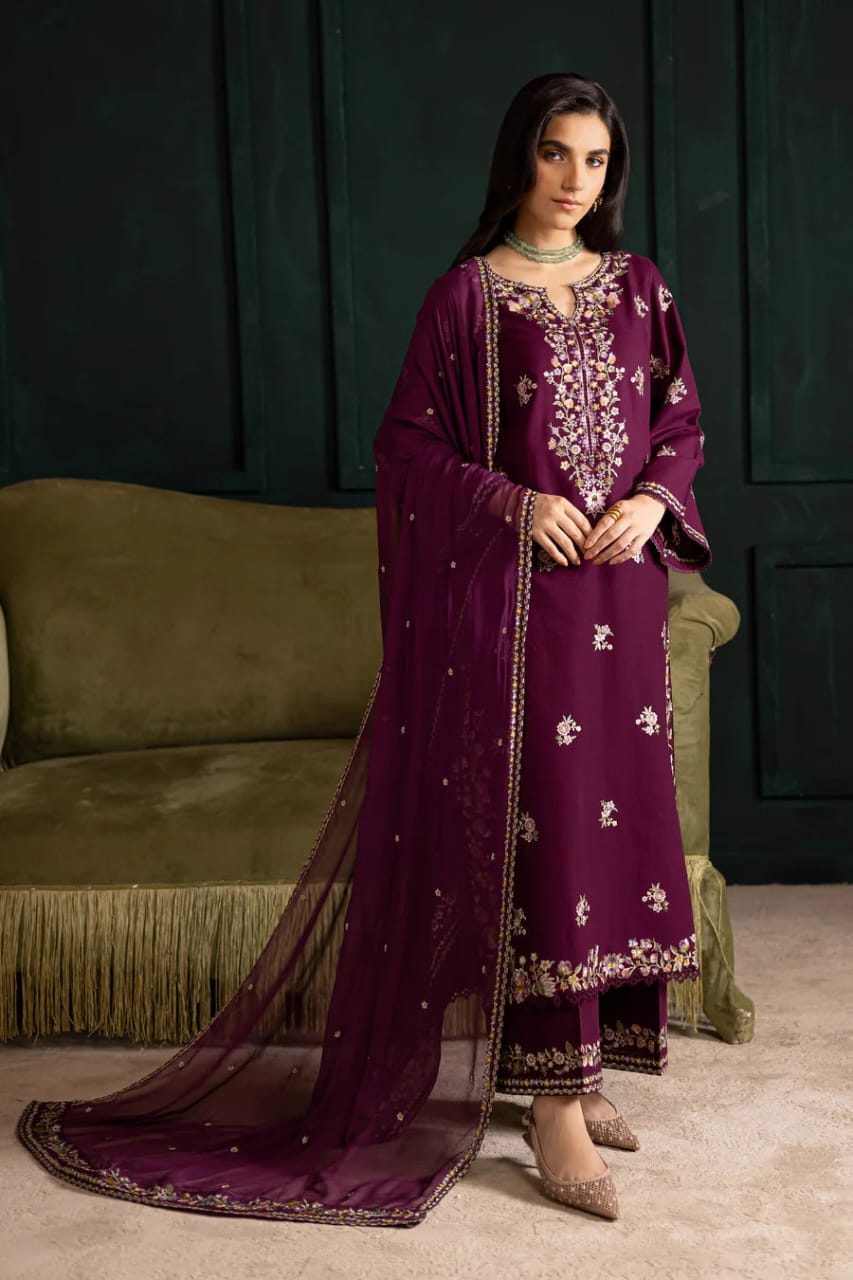 LIANA EMBROIDERED 3PC