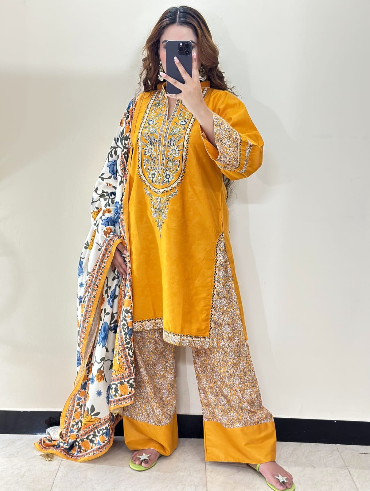 Hazel embroided 3 peice