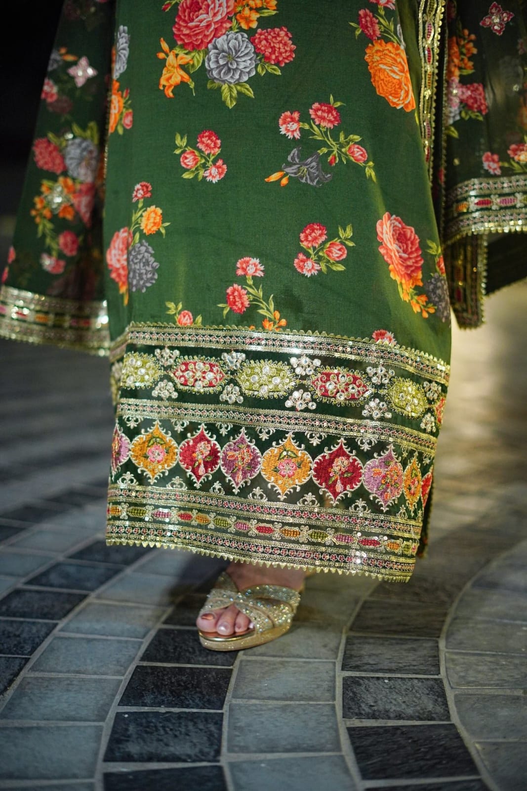 Aneelas hit 3 peice dress