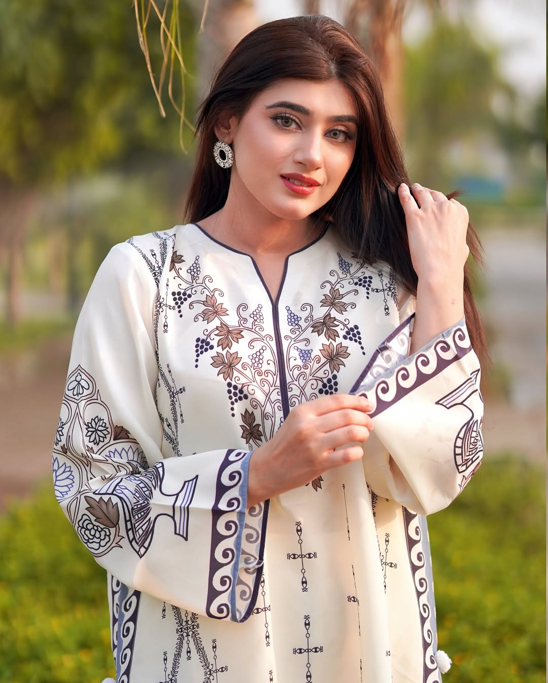Arina lawn 2 peice